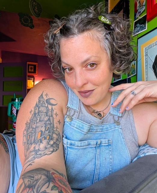 Rose Carozza is the owner of The Frame Dame